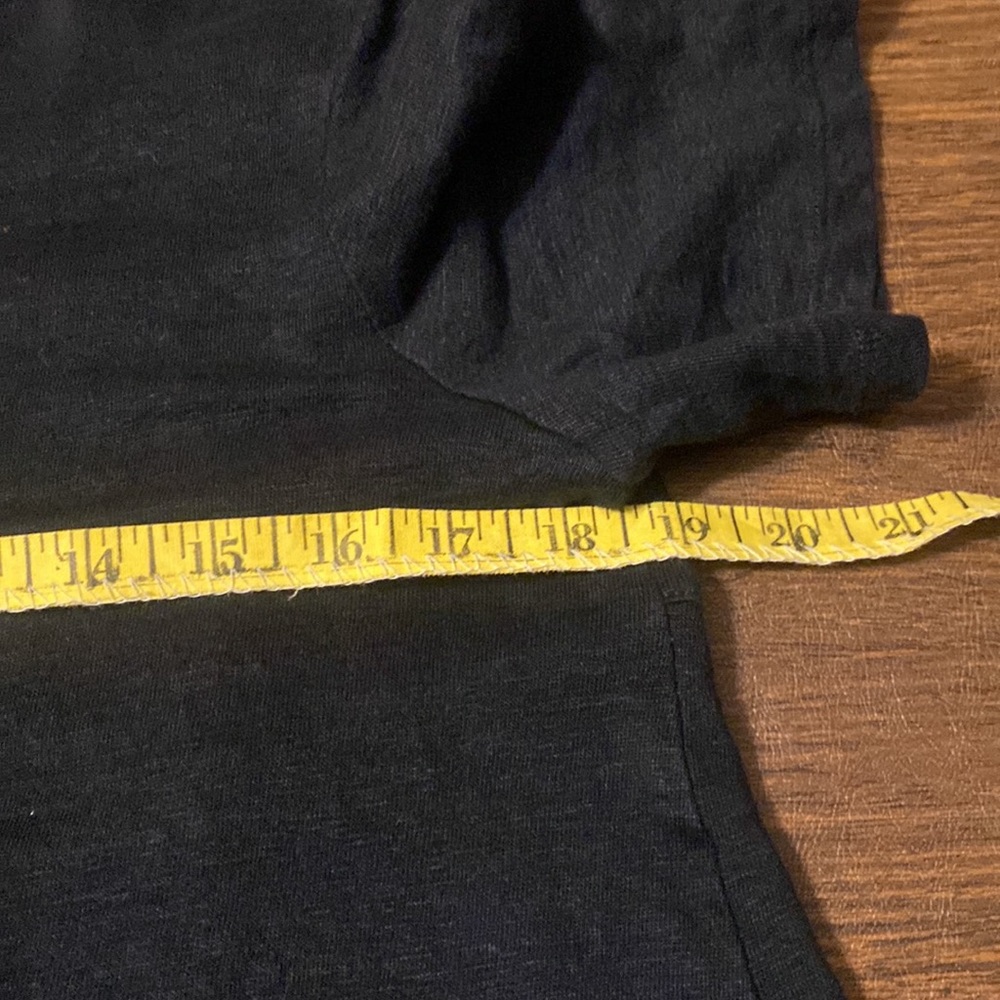 Chico’s Black Hi-Lo 100% Linen Top, Size 1 - Picture 6 of 6
